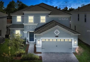 Villa at Champions Gate Resort in Orlando near Theme Parks with Private Pool, SPA & Movie Theater